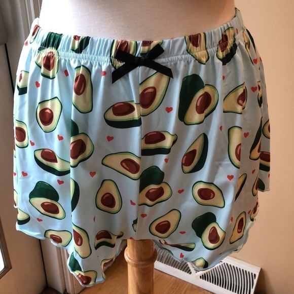 Pajama Set - Picture 3 of 5